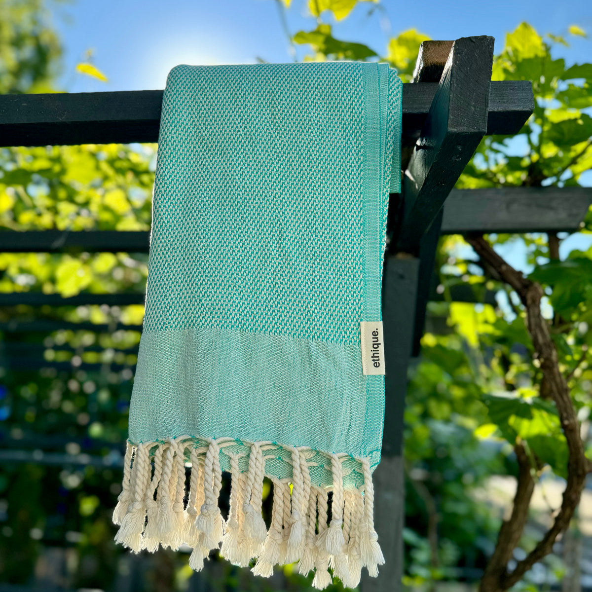 Türkises Pestemal, ideal für den Sommerurlaub als Strandtuch, Handtuch oder als leichte Decke für Picknicks